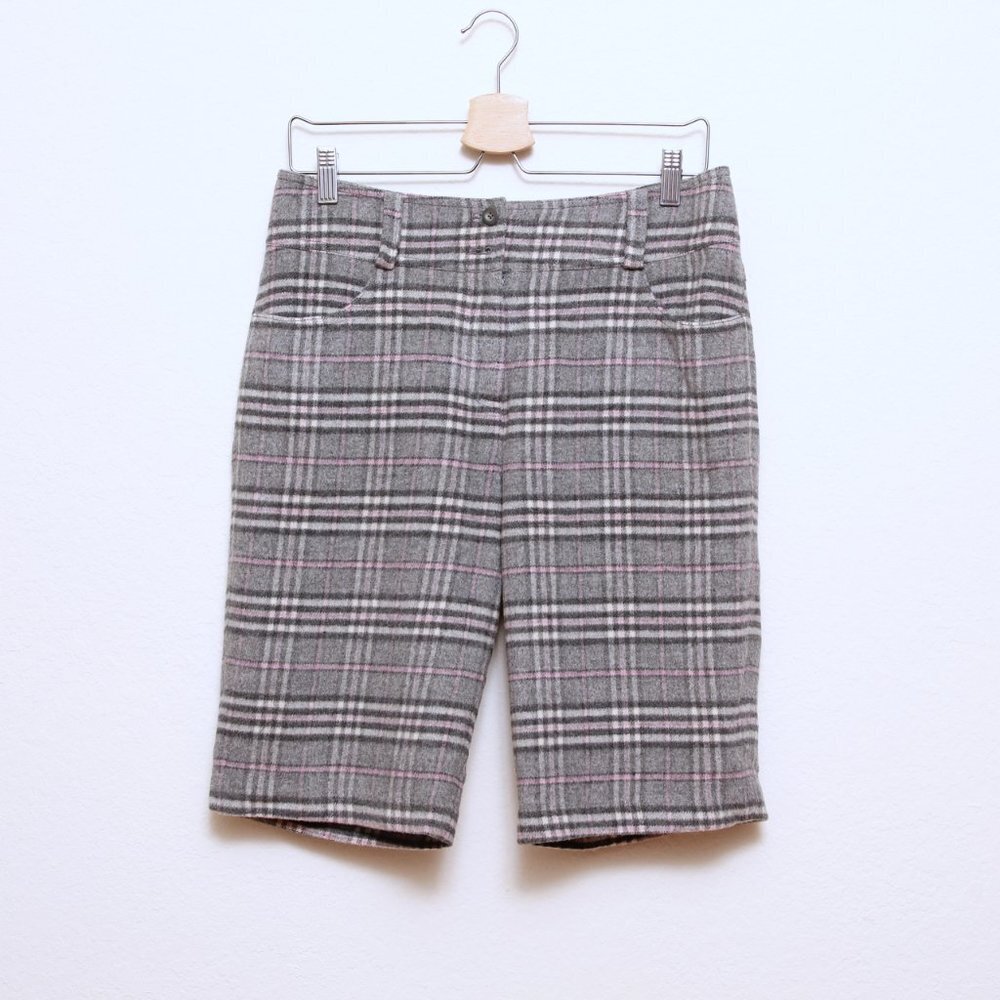NWT Eunice Plaid Wool Blend High Rise Shorts in Gray‎